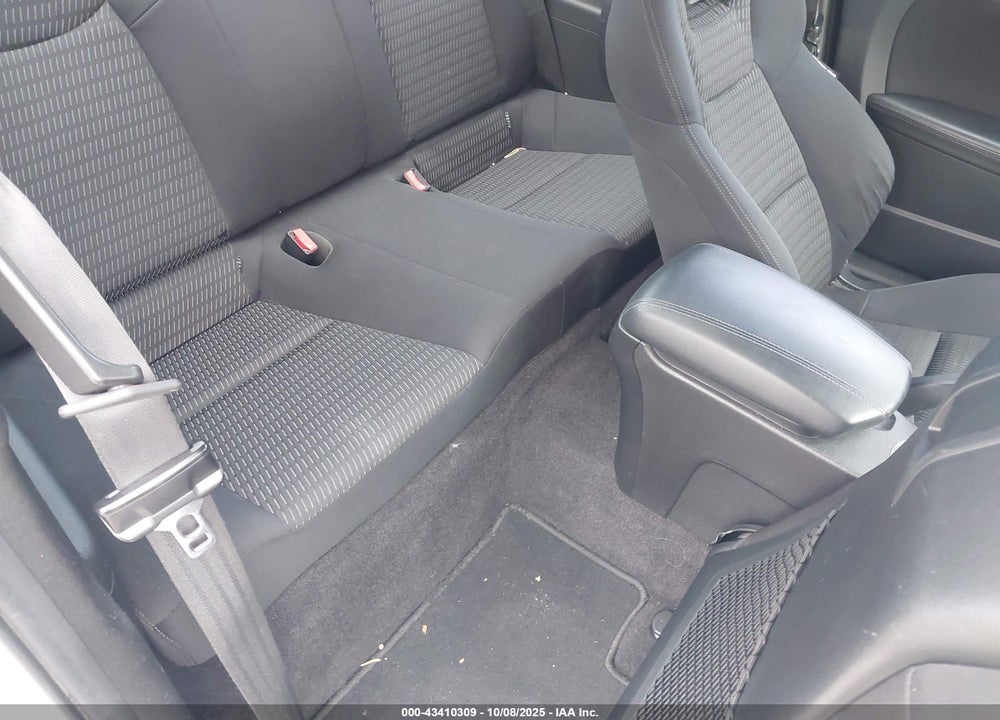 2013 HYUNDAI GENESIS 2.0T VIN: KMHHT6KD6DU112938
