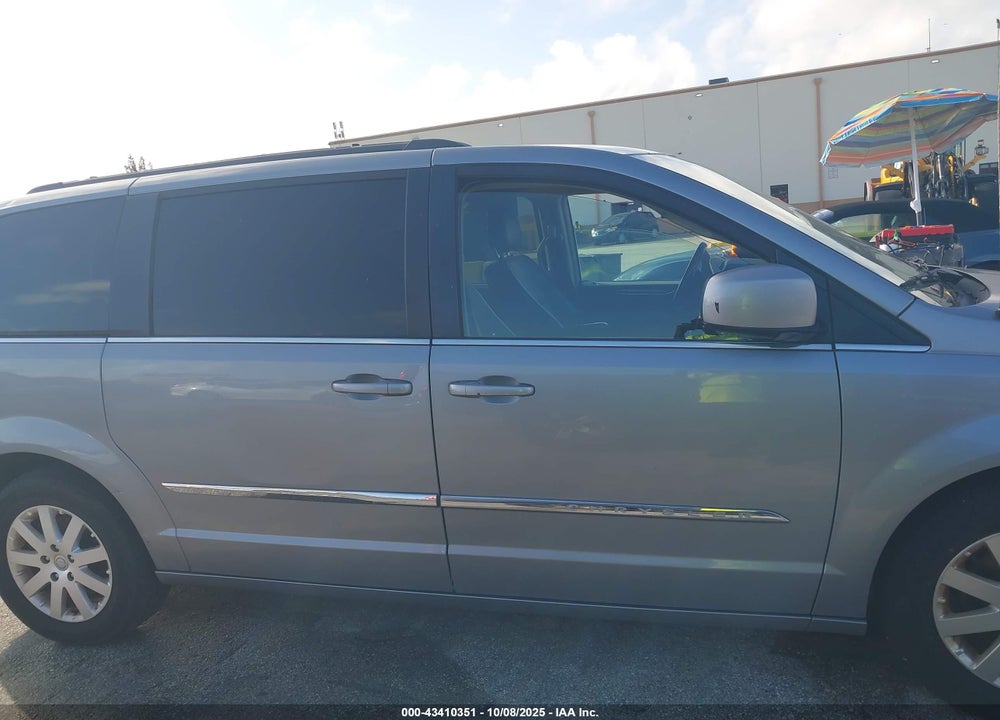2015 CHRYSLER TOWN & COUNTRY TOURING VIN: 2C4RC1BG6FR677650