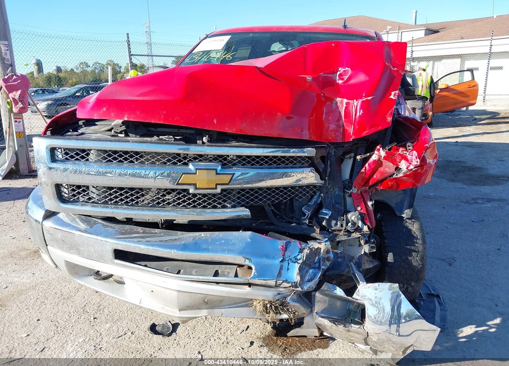 2013 CHEVROLET SILVERADO 1500 LT VIN: 3GCPKSE71DG380090