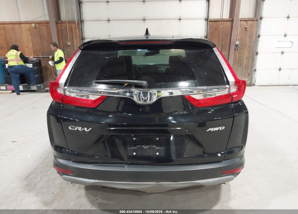 2019 HONDA CR-V VIN: 7FARW2H82KE008637