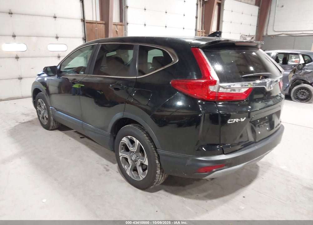 2019 HONDA CR-V VIN: 7FARW2H82KE008637