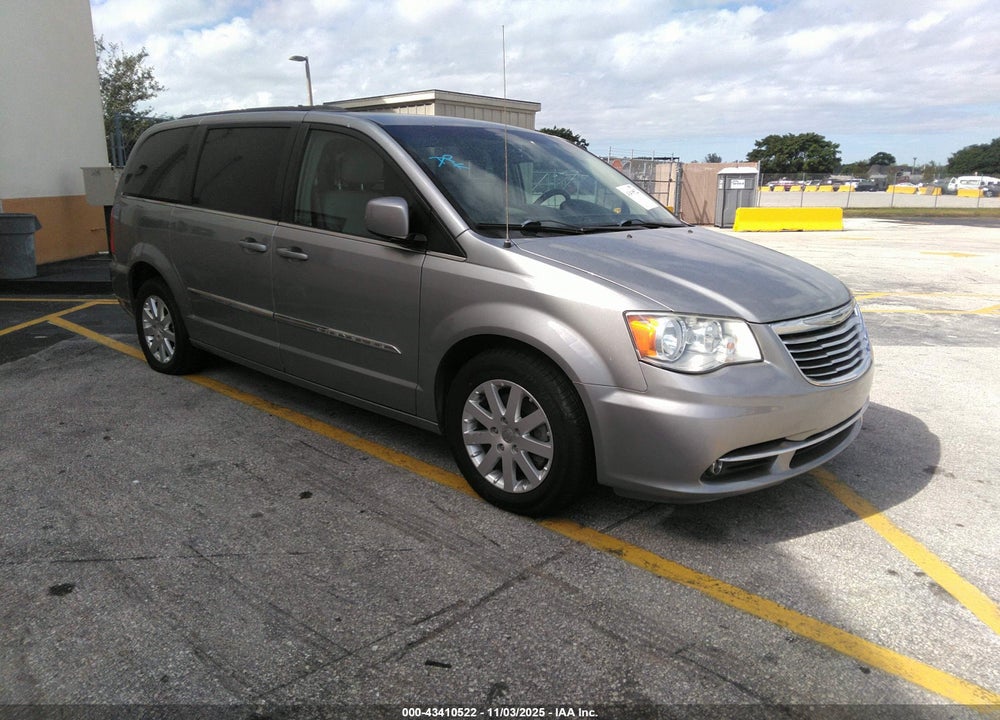 2015 CHRYSLER TOWN & COUNTRY TOURING VIN: 2C4RC1BG3FR618121