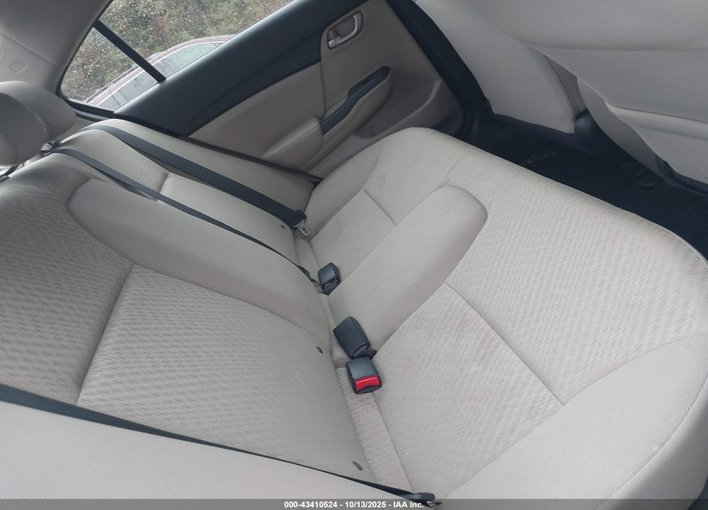 2015 HONDA CIVIC VIN: 2HGFB2F57FH509530