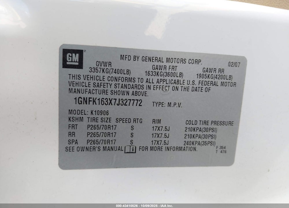 2007 CHEVROLET SUBURBAN 1500 LT VIN: 1GNFK163X7J327772