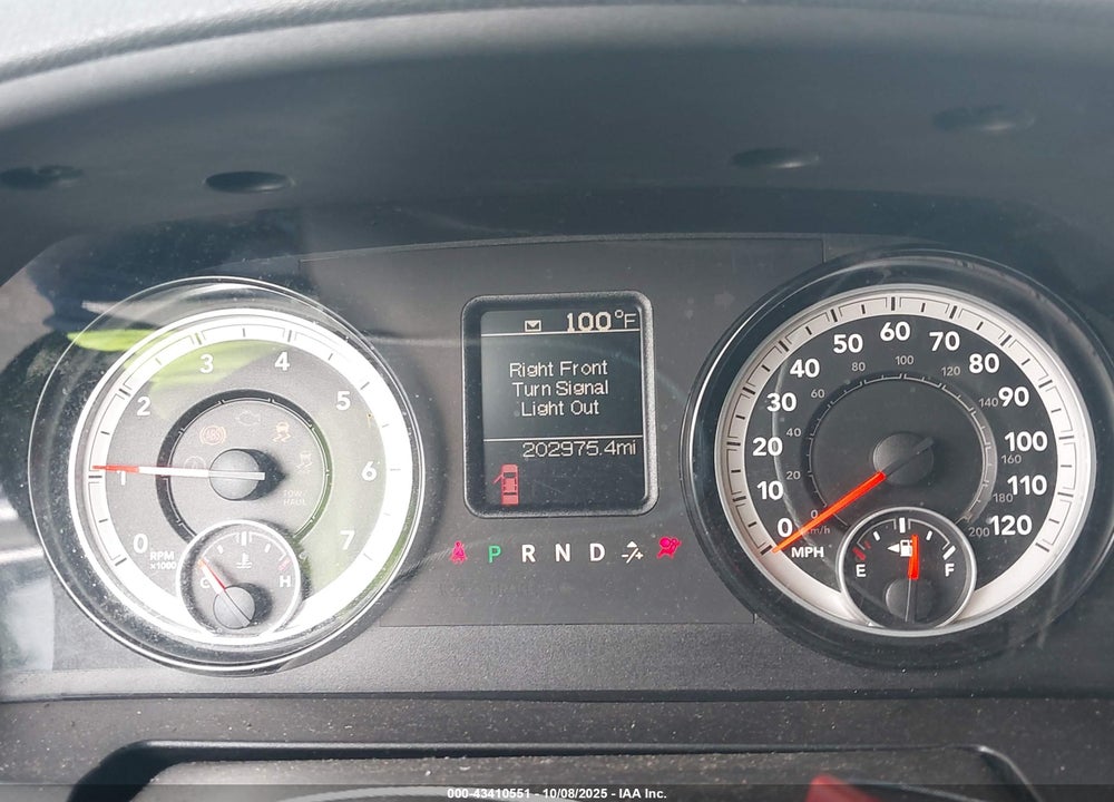 2015 RAM 1500 VIN: 1C6RR7FTXFS744135