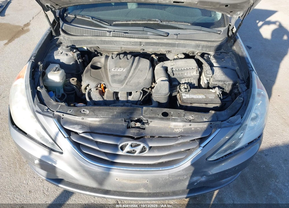2011 HYUNDAI SONATA VIN: 5NPEB4AC3BH086314