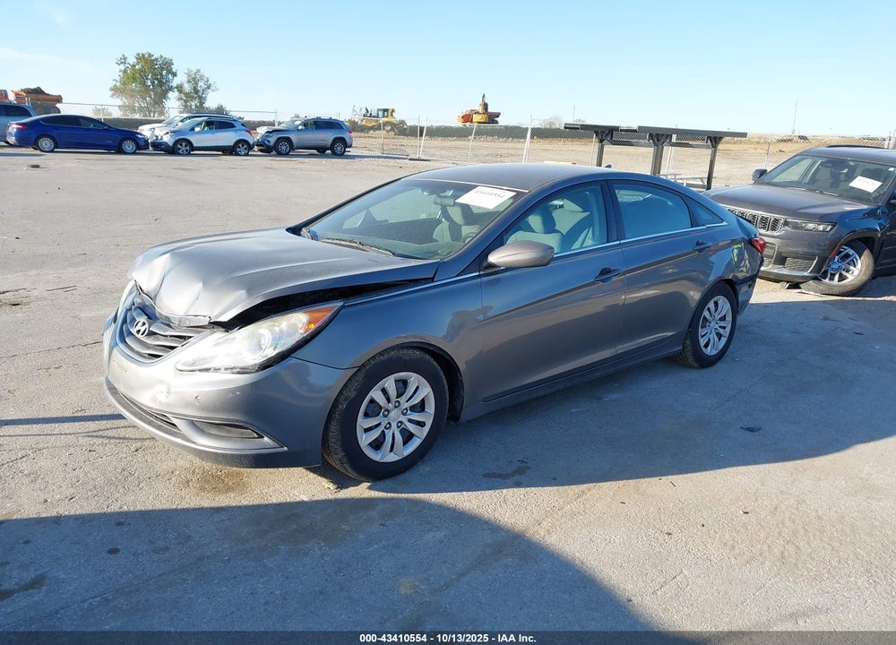 2011 HYUNDAI SONATA VIN: 5NPEB4AC3BH086314