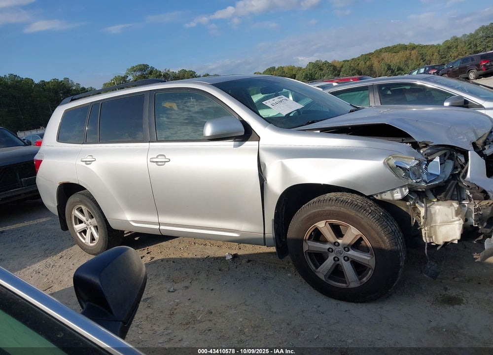 2010 TOYOTA HIGHLANDER VIN: 5TDJK3EH9AS033852