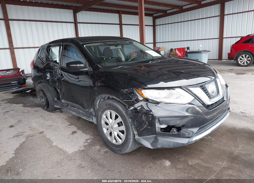 2017 NISSAN ROGUE S VIN: JN8AT2MT0HW154863