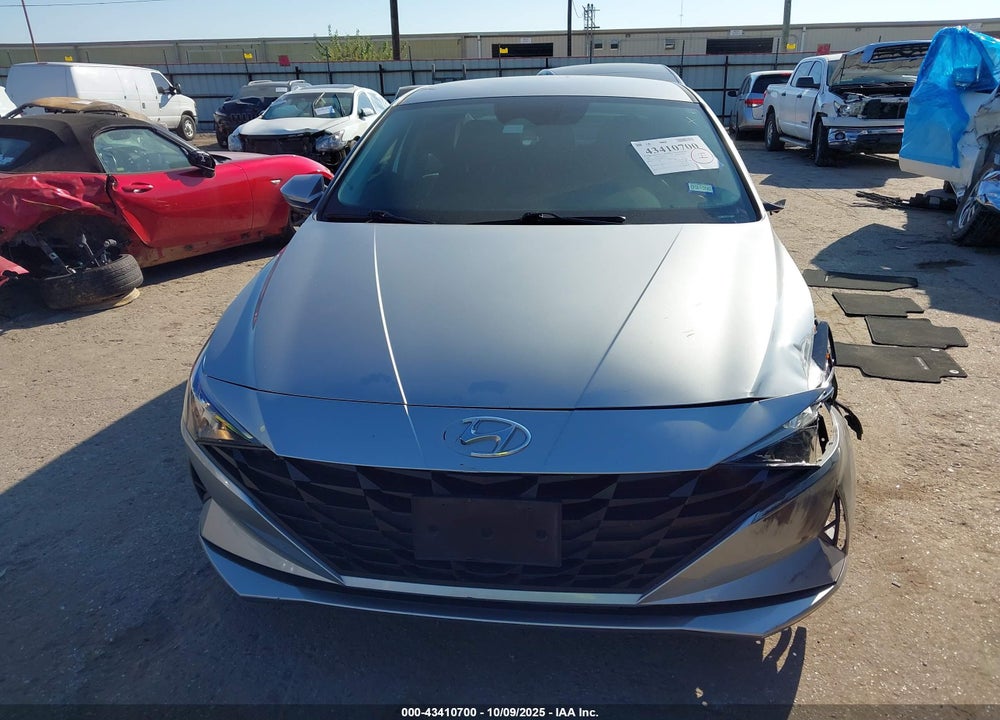 2021 HYUNDAI ELANTRA SE VIN: 5NPLL4AG3MH052156