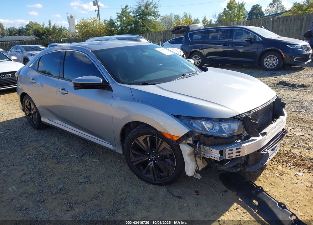 2018 HONDA CIVIC EX VIN: SHHFK7H58JU232845