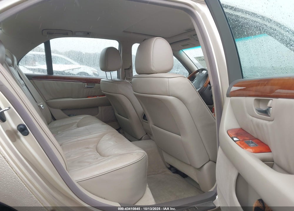 2001 LEXUS LS 430 VIN: JTHBN30F210028415