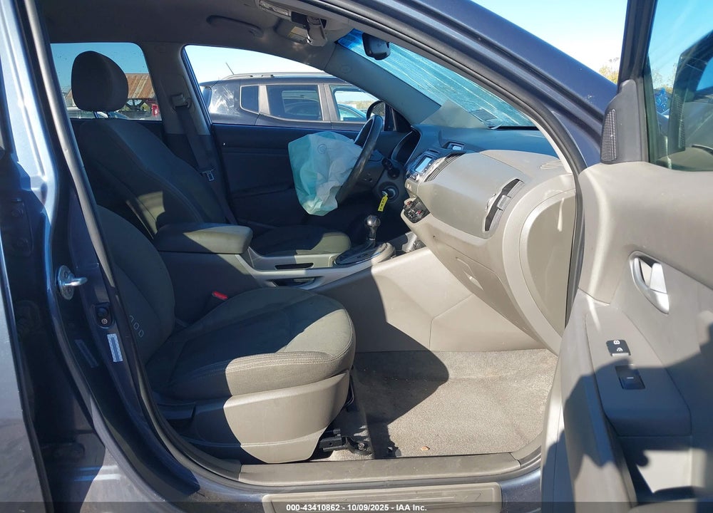 2015 KIA SPORTAGE VIN: KNDPCCAC3F7718626