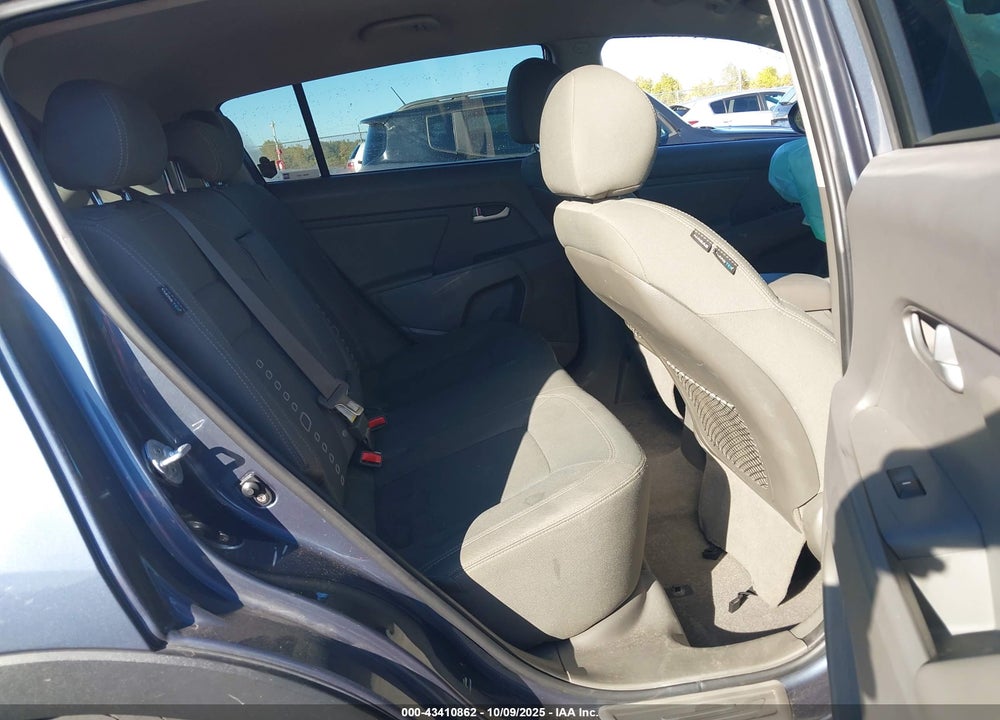2015 KIA SPORTAGE VIN: KNDPCCAC3F7718626