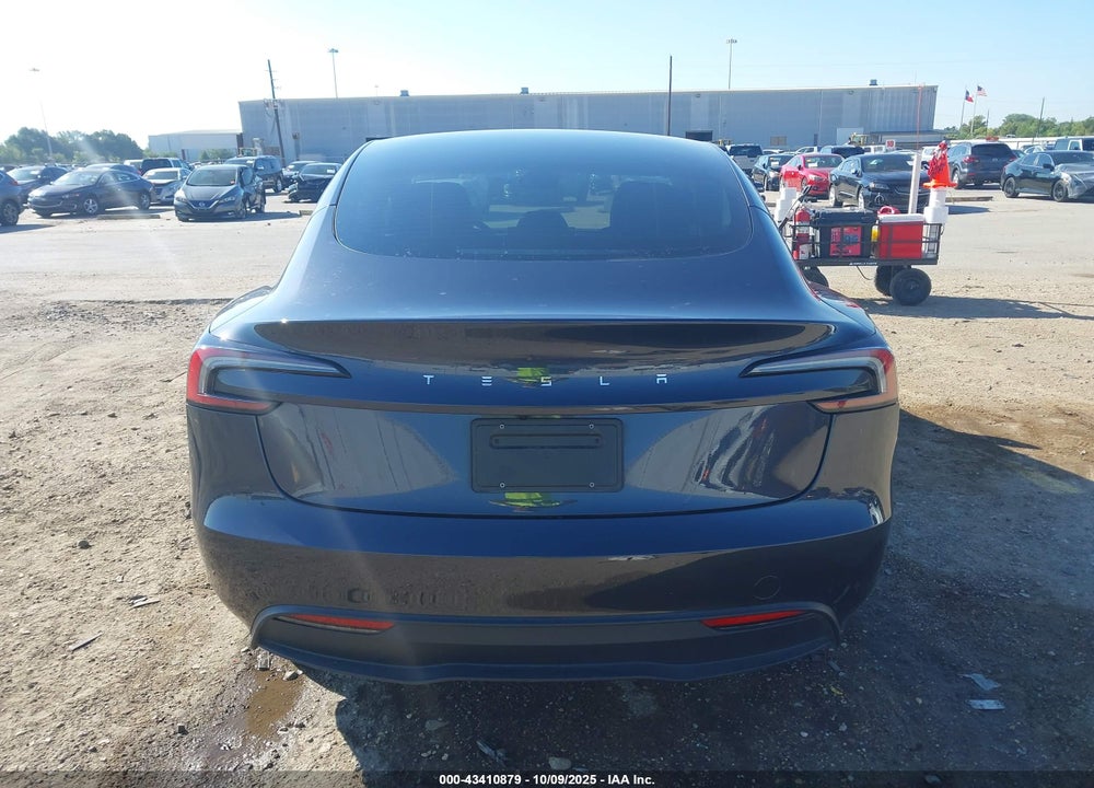 2024 TESLA MODEL 3 LONG RANGE DUAL MOTOR ALL-WHEEL DRIVE/REAR-WHEEL DRIVE VIN: 5YJ3E1EA8RF860832