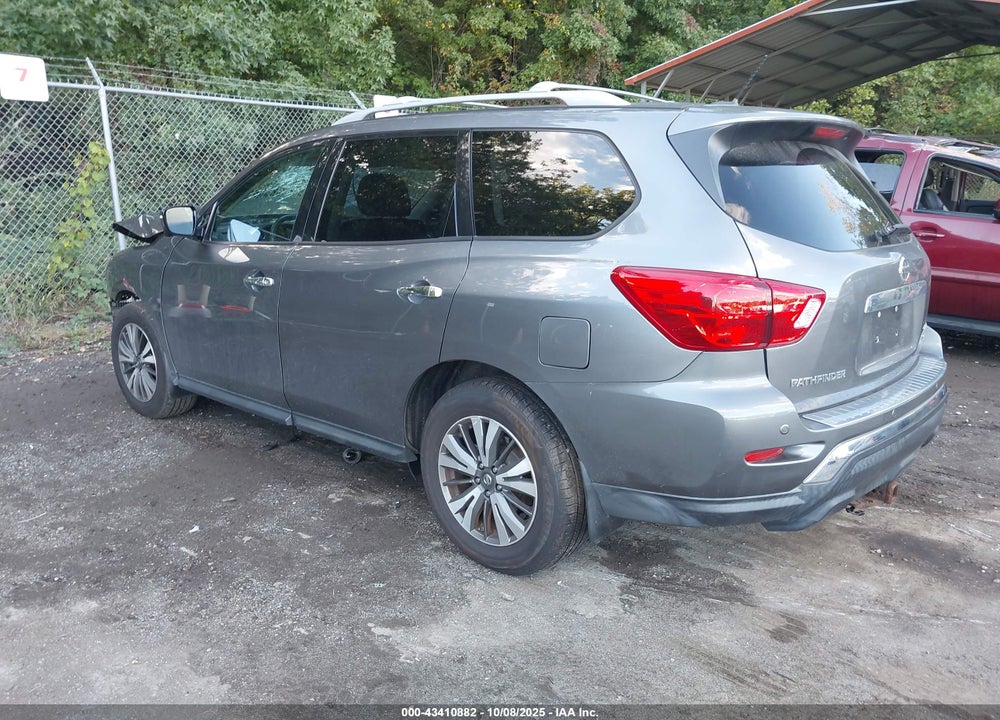 2017 NISSAN PATHFINDER SL VIN: 5N1DR2MM3HC910408
