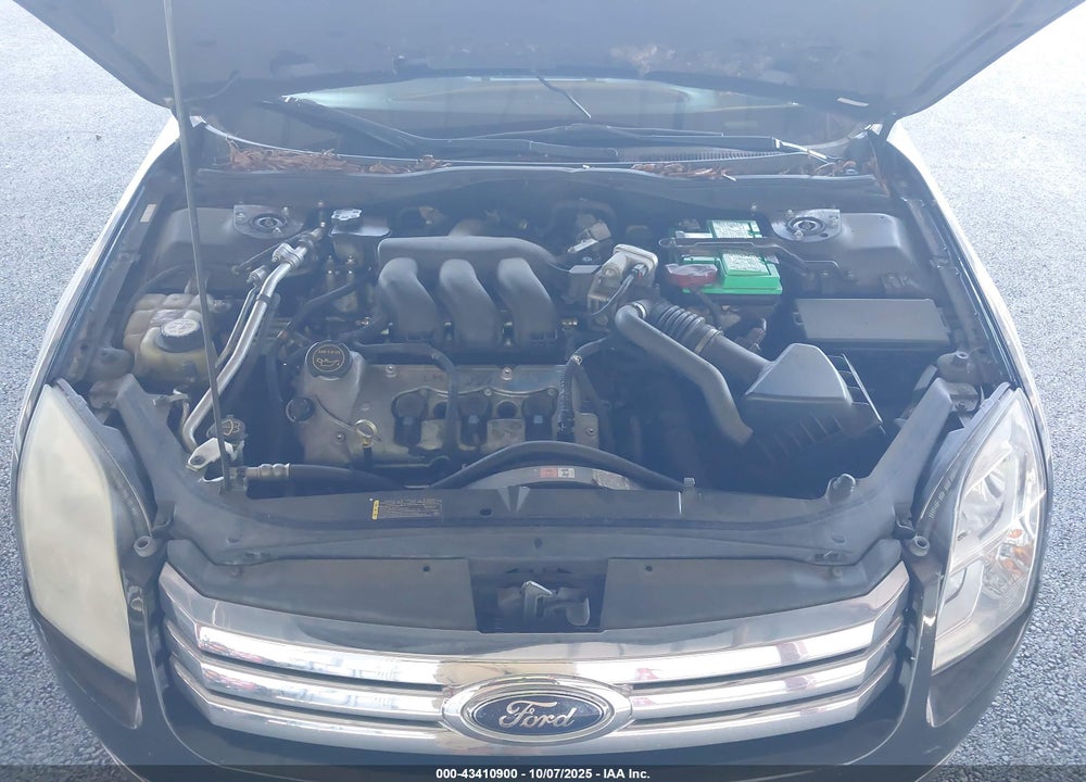 2009 FORD FUSION VIN: 3FAHP02179R124743
