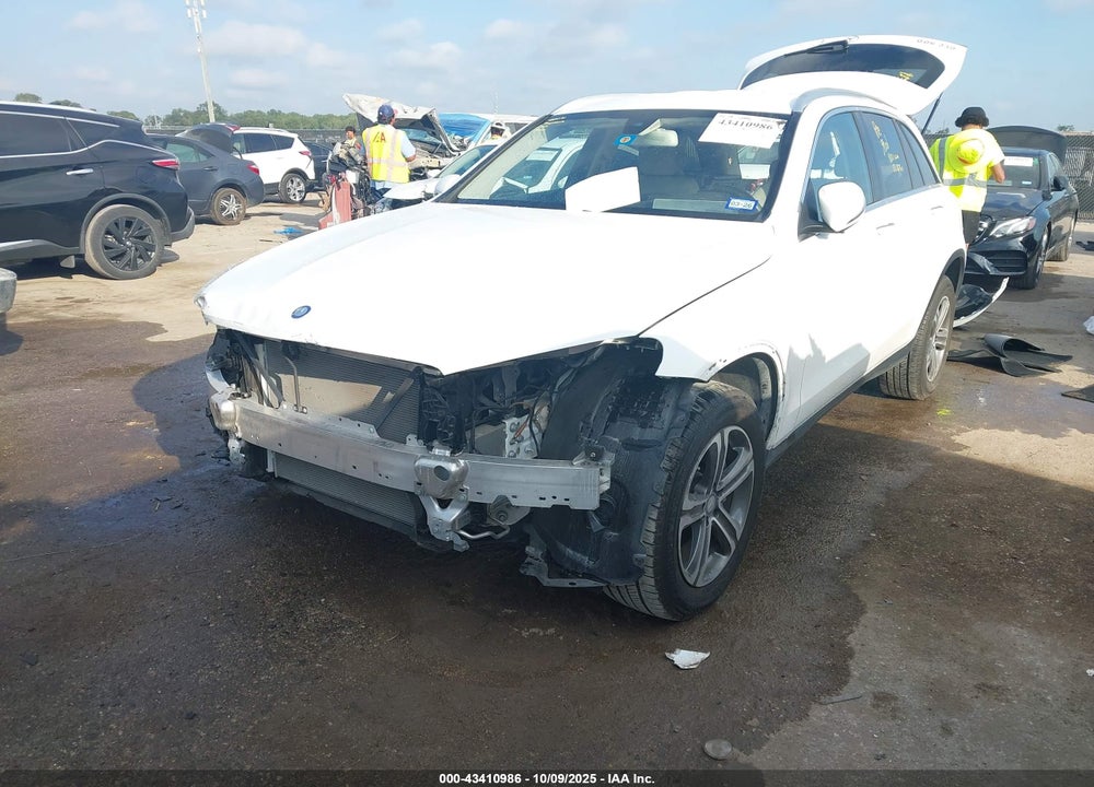 2016 MERCEDES-BENZ GLC CLASS VIN: WDC0G4JB4GF077801