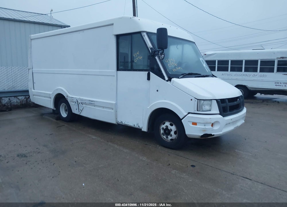 2014 ISUZU COMMERCIAL VAN VIN: JALB4T179E7W00135