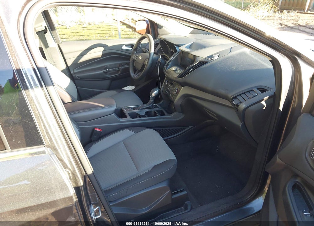 2019 FORD ESCAPE SE VIN: 1FMCU0GD0KUA15891