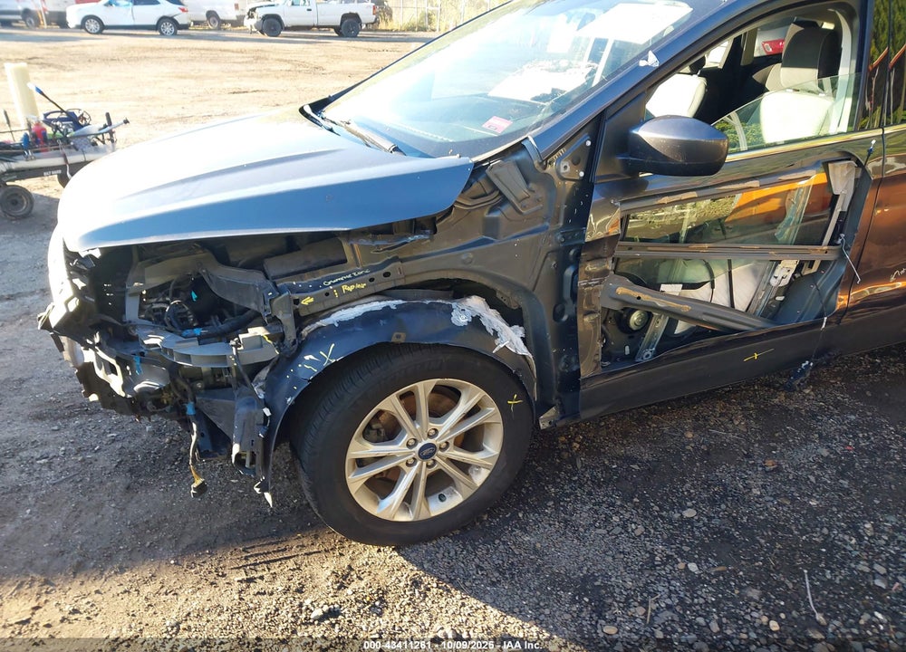 2019 FORD ESCAPE SE VIN: 1FMCU0GD0KUA15891