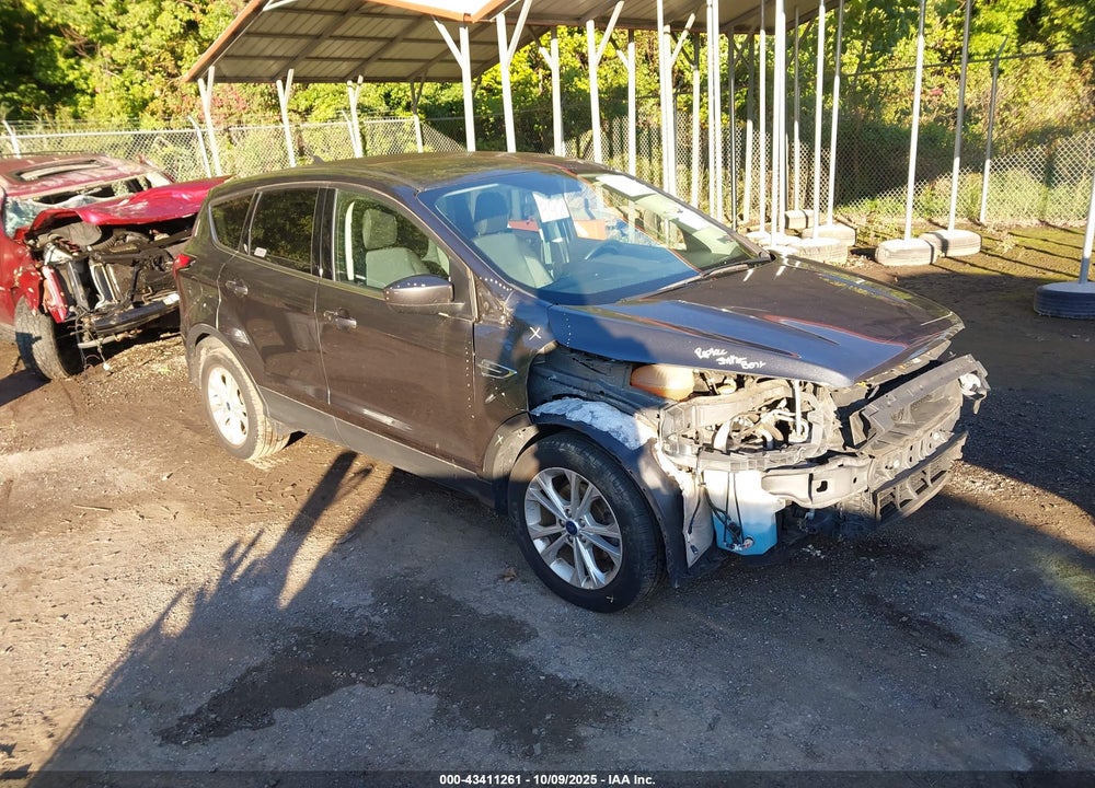 2019 FORD ESCAPE SE VIN: 1FMCU0GD0KUA15891