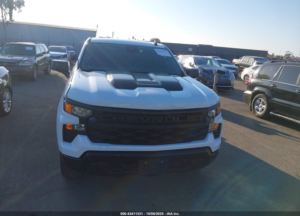 2025 CHEVROLET SILVERADO 1500 4WD SHORT BED CUSTOM TRAIL BOSS VIN: 3GCPKCEK9SG134363