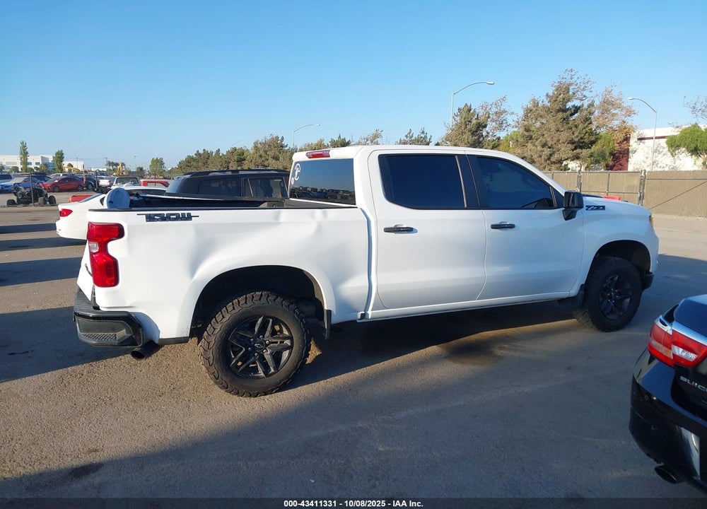 2025 CHEVROLET SILVERADO 1500 4WD SHORT BED CUSTOM TRAIL BOSS VIN: 3GCPKCEK9SG134363