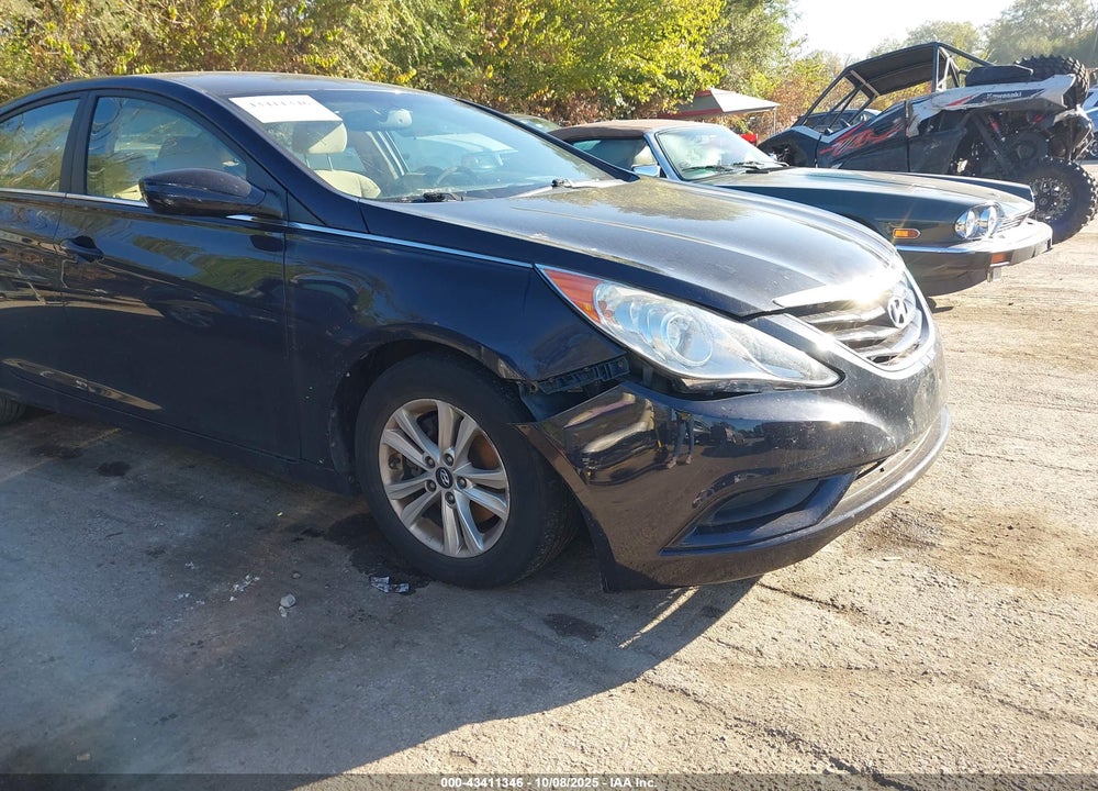 2011 HYUNDAI SONATA VIN: 5NPEB4AC8BH115189
