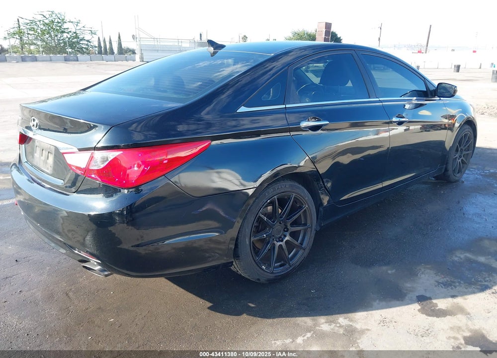 2011 HYUNDAI SONATA SE VIN: 5NPEC4AC3BH263506