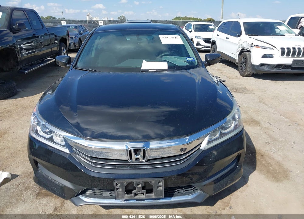 2016 HONDA ACCORD VIN: 1HGCR2F39GA054712