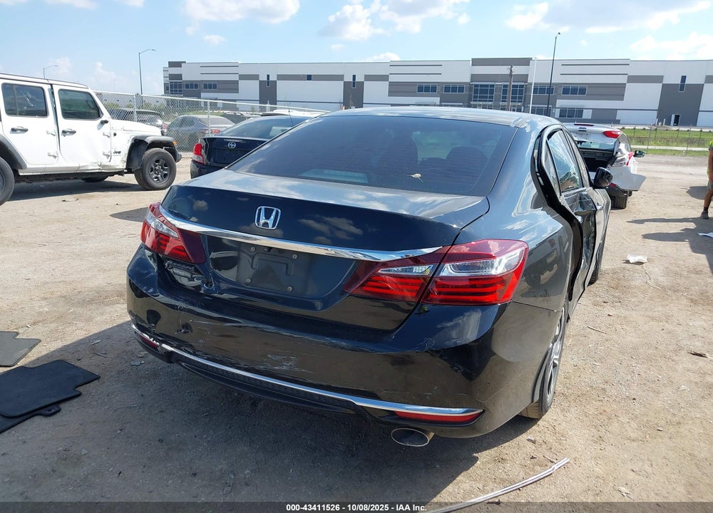 2016 HONDA ACCORD VIN: 1HGCR2F39GA054712