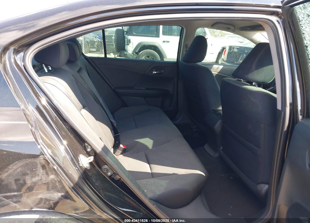 2016 HONDA ACCORD VIN: 1HGCR2F39GA054712
