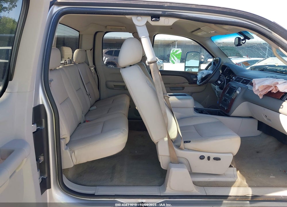 2011 CHEVROLET SILVERADO 3500HD LTZ VIN: 1GC5K1C80BZ234256