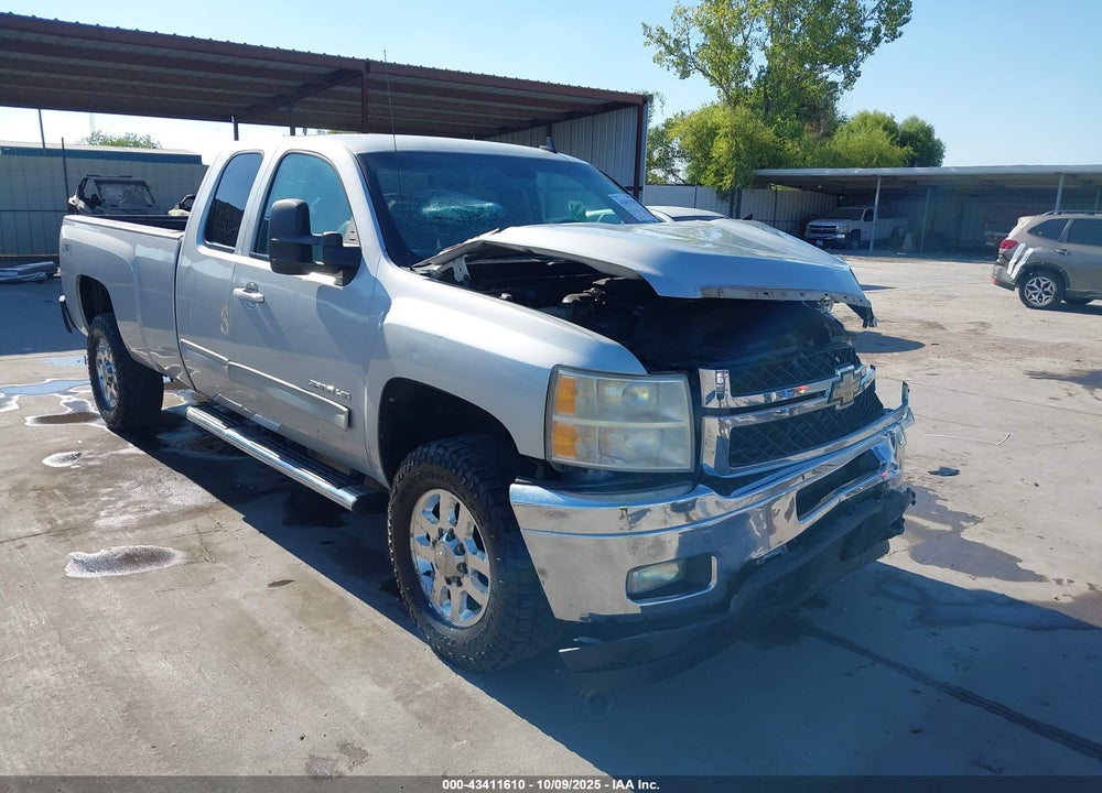 2011 CHEVROLET SILVERADO 3500HD LTZ VIN: 1GC5K1C80BZ234256