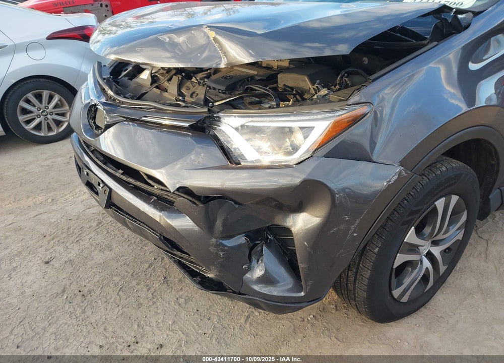 2017 TOYOTA RAV4 LE VIN: JTMZFREV7HJ111455
