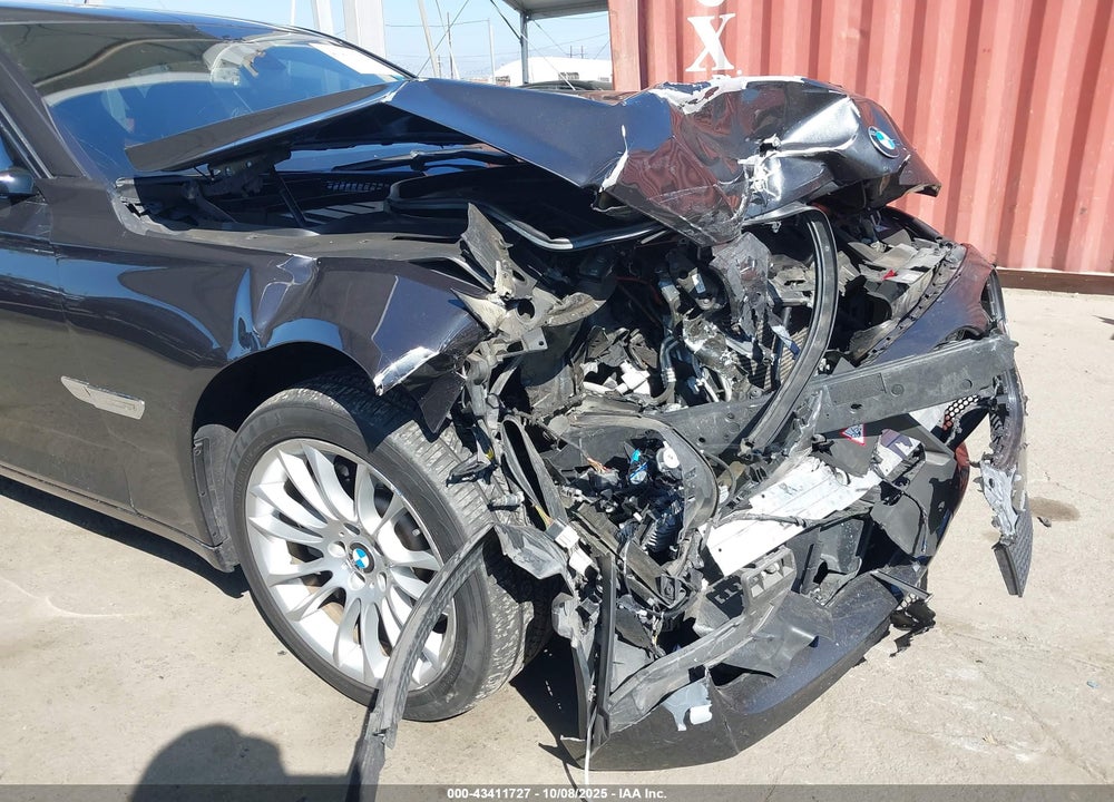 2014 BMW ALPINA B7 VIN: WBAYE8C58ED134844