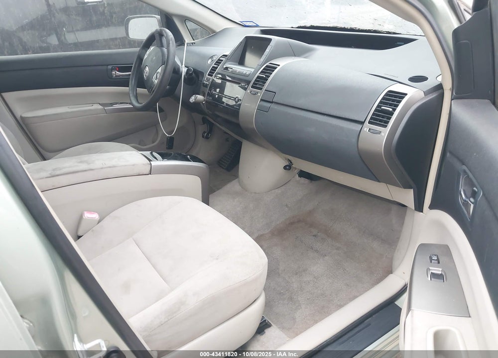 2007 TOYOTA PRIUS VIN: JTDKB20U577658156