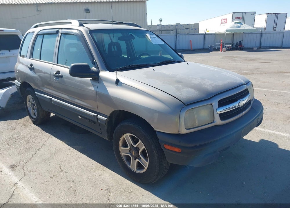 2002 CHEVROLET TRACKER HARD TOP BASE VIN: 2CNBJ13C126920565