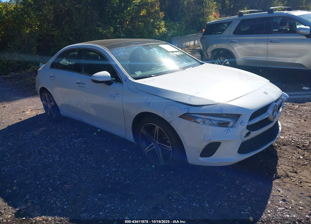 2019 MERCEDES-BENZ A 220 4MATIC VIN: WDD3G4FB6KW026293