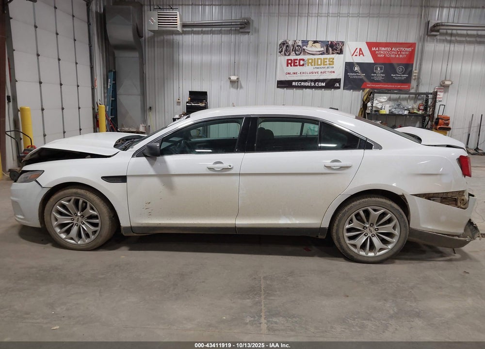 2013 FORD POLICE INTERCEPTOR VIN: 1FAHP2MT4DG108137