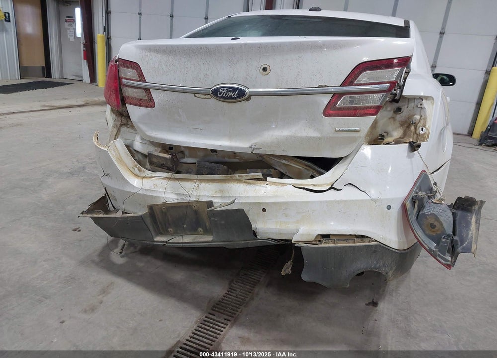 2013 FORD POLICE INTERCEPTOR VIN: 1FAHP2MT4DG108137
