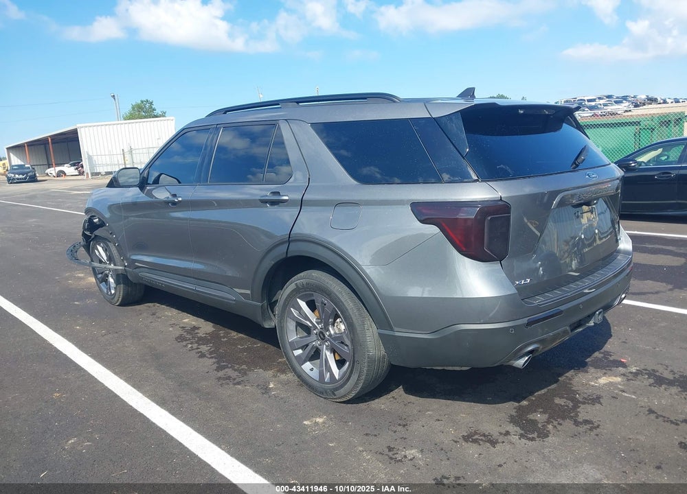 2024 FORD EXPLORER XLT VIN: 1FMSK8DH4RGA63832