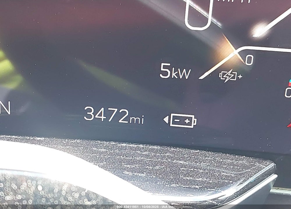 2025 CADILLAC ESCALADE IQ VIN: 1GYTEEKL5SU100684