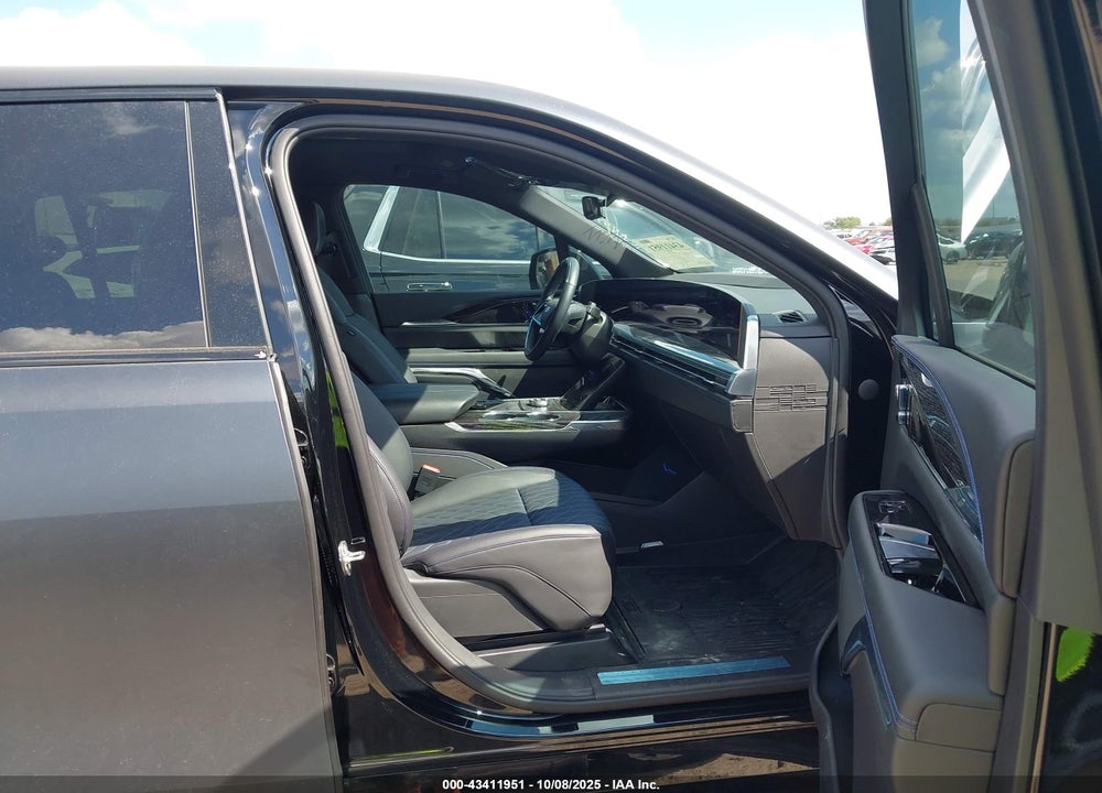 2025 CADILLAC ESCALADE IQ VIN: 1GYTEEKL5SU100684