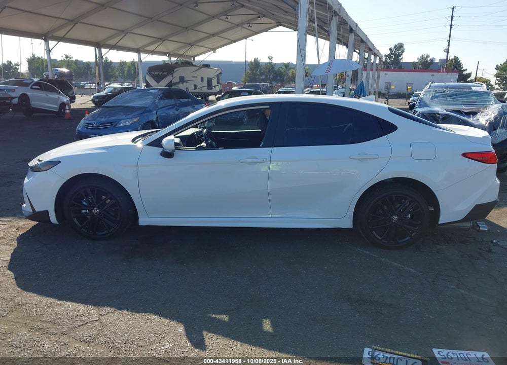 2025 TOYOTA CAMRY SE VIN: 4T1DAACKXSU528833