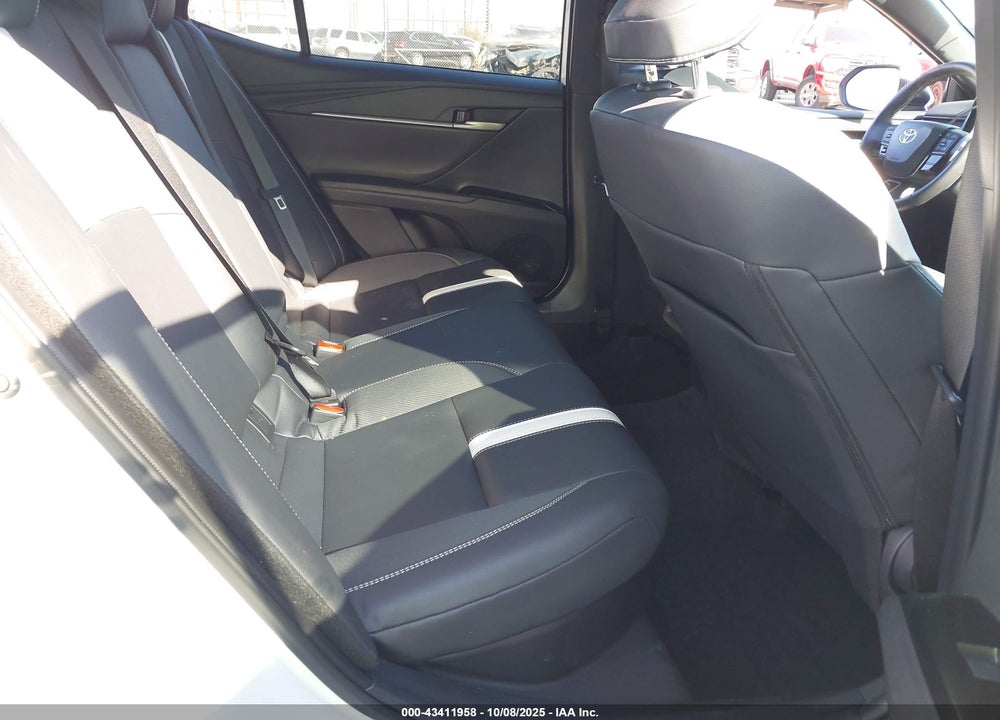 2025 TOYOTA CAMRY SE VIN: 4T1DAACKXSU528833