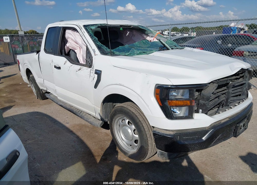 2023 FORD F-150 XL VIN: 1FTEX1C55PKG01093