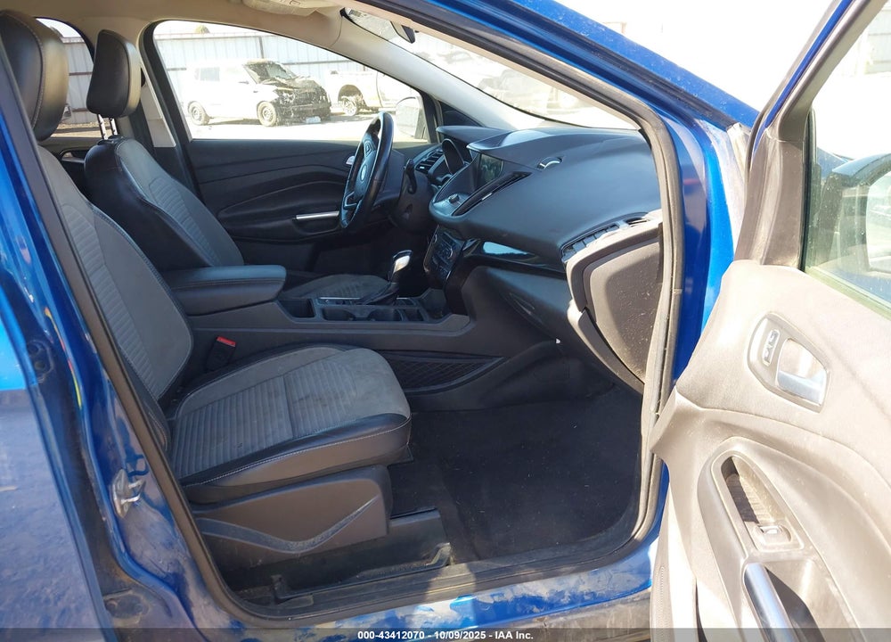 2019 FORD ESCAPE SE VIN: 1FMCU9GD5KUA21304