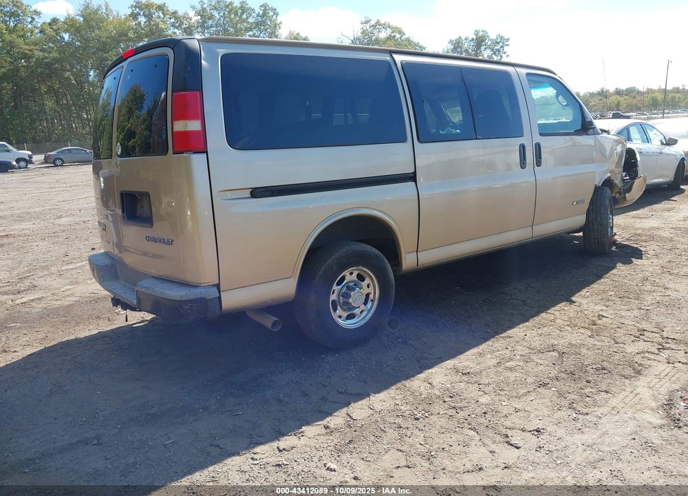 2006 CHEVROLET EXPRESS LS VIN: 1GAHG35UX61232094